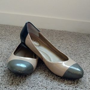 Tan, Black and Grey flats